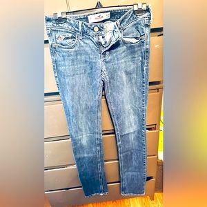 Hollister jeans